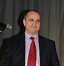 Ненайденко Валентин Георгиевич, д.х.н., профессор химического факультета МГУ, председатель жюри Олимпиады Ненайденко Валентин Георгиевич, д.х.н., профессор химического факультета МГУ, председатель жюри Олимпиады